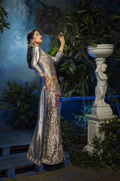 Unveiling Elegance: Shoaib Ismail’s Exquisite Silver Ensemble