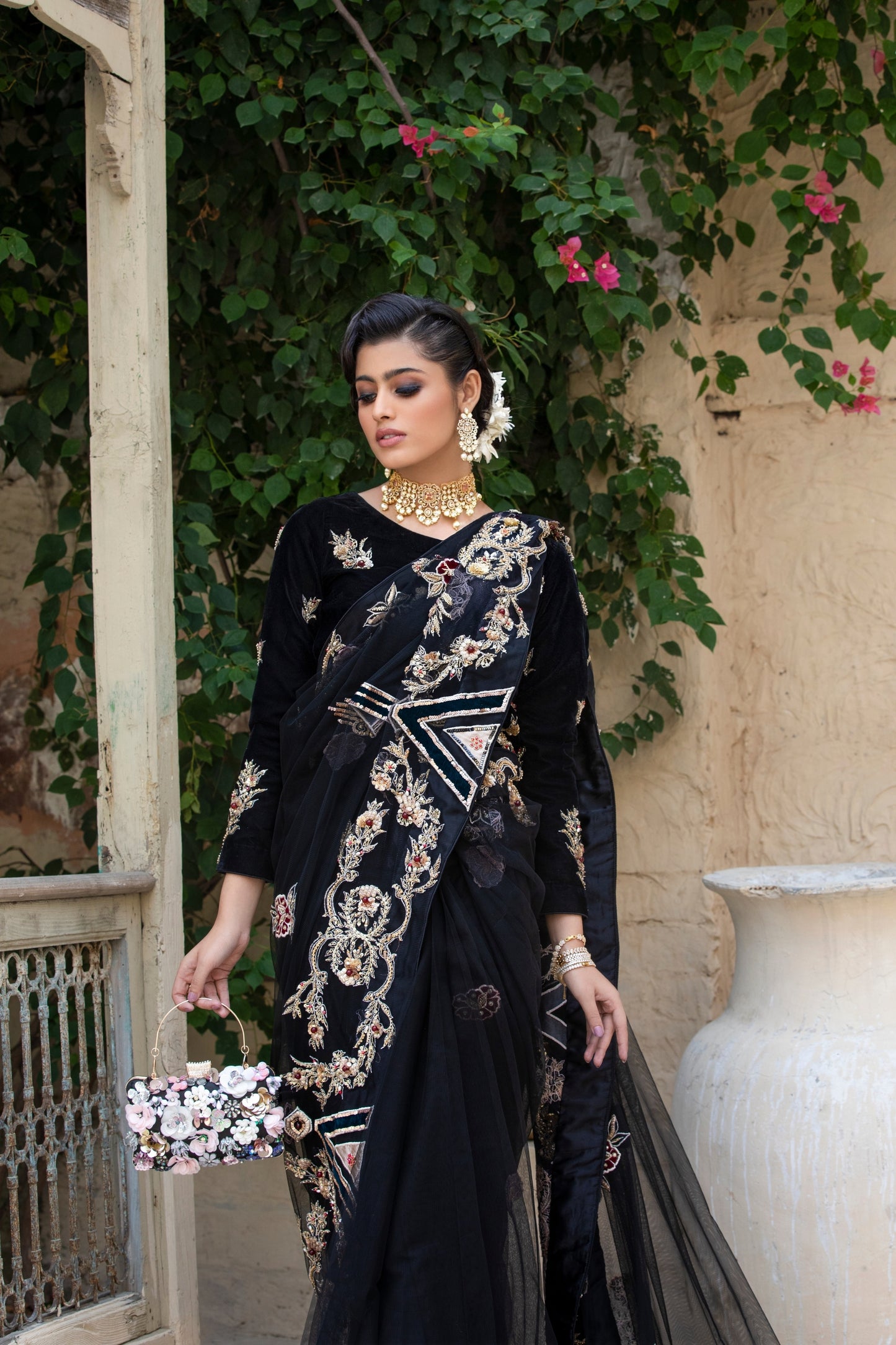 Nargis Saree