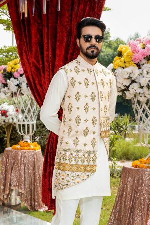 Men’s Ivory Embroidered Waistcoat