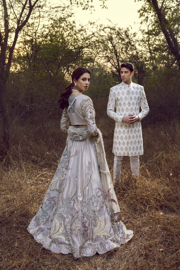 Ivory Elegance - Image 4